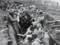 开云体育入口-波兰队表现出色，迅速击溃了对手的防线的简单介绍