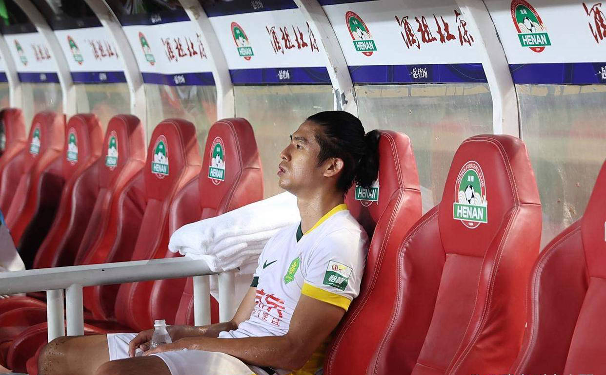 汪嵩梅开二度，广州富力主场成功击败河南建业！的简单介绍