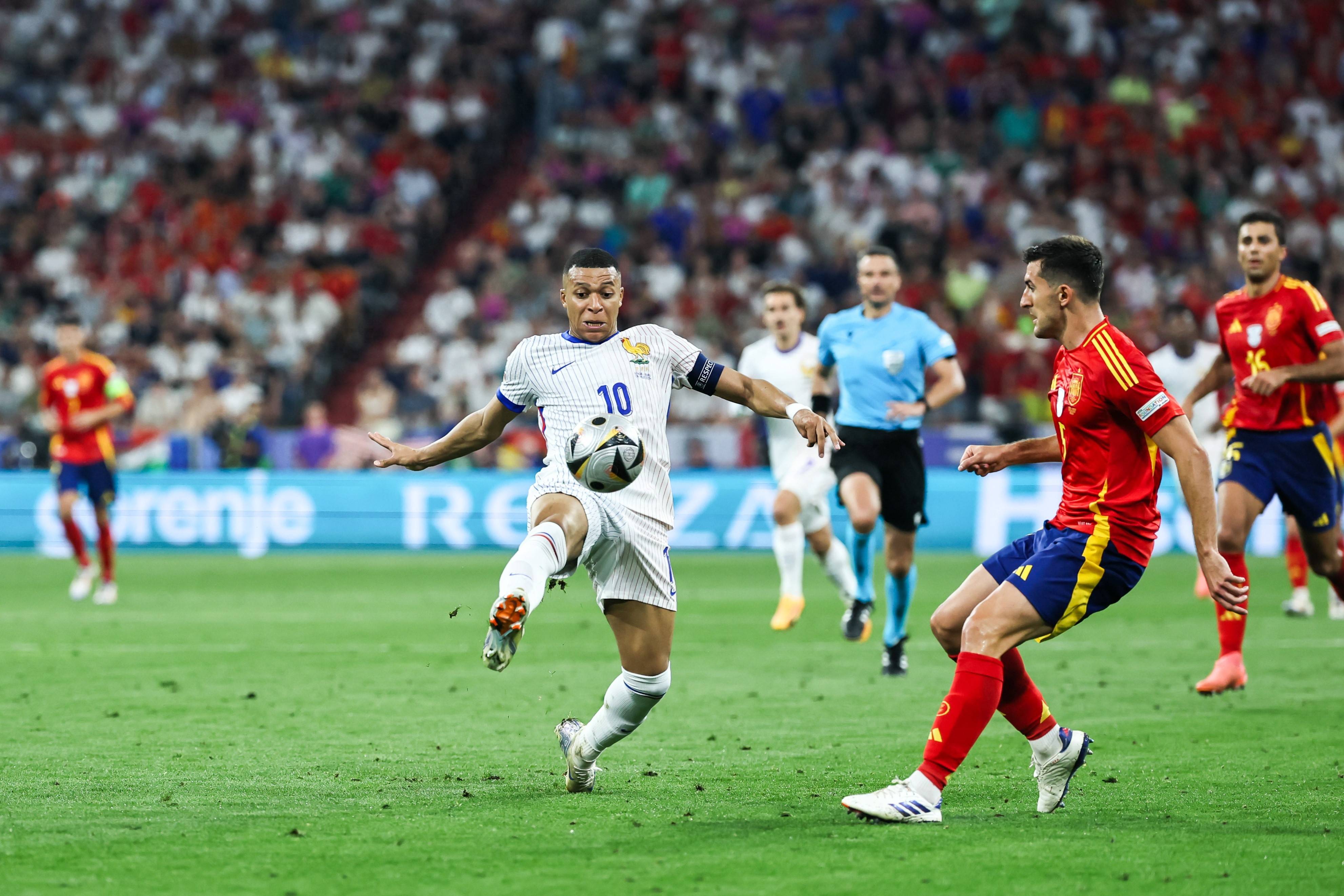 欧洲足球大赛精彩程度达到新高度