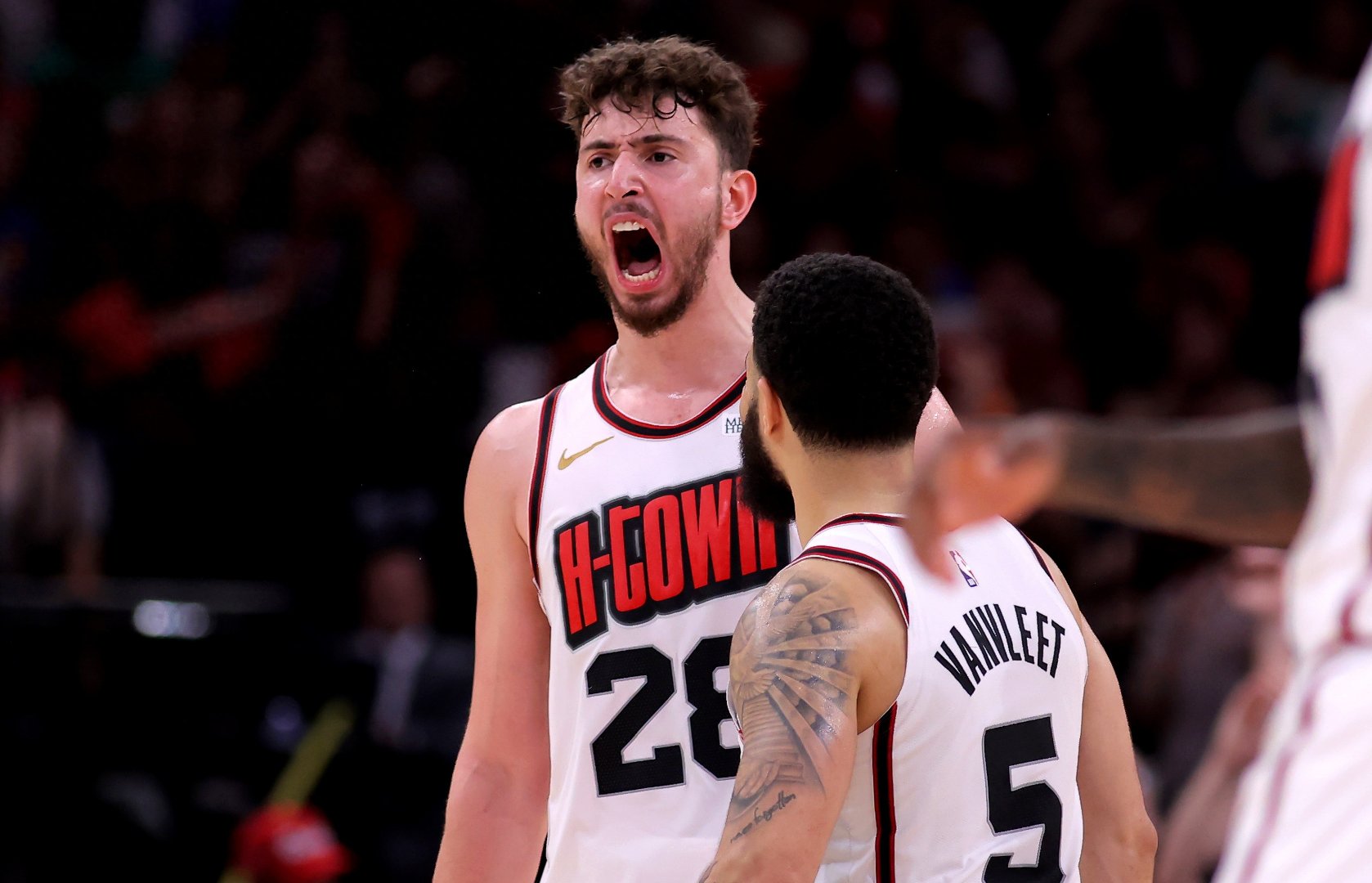 火箭主帅因战术问题遭质疑，球队成绩下滑