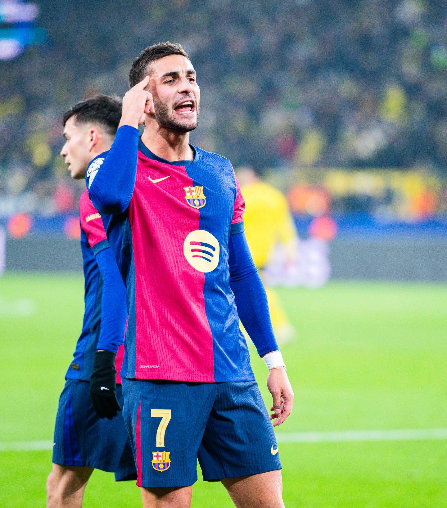 智利鏖战法国,费兰·托雷斯送出助攻的简单介绍 智利鏖战法国,费兰·托雷斯送出助攻的简单介绍